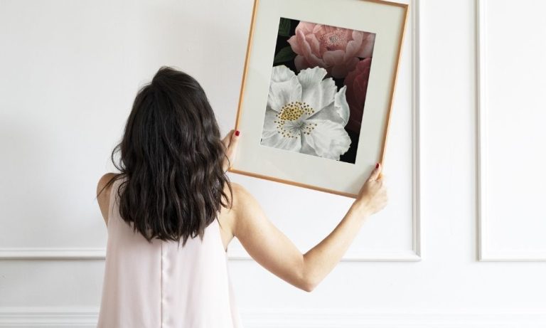 Read more about the article How To Keep Your Artwork Clean and Protected