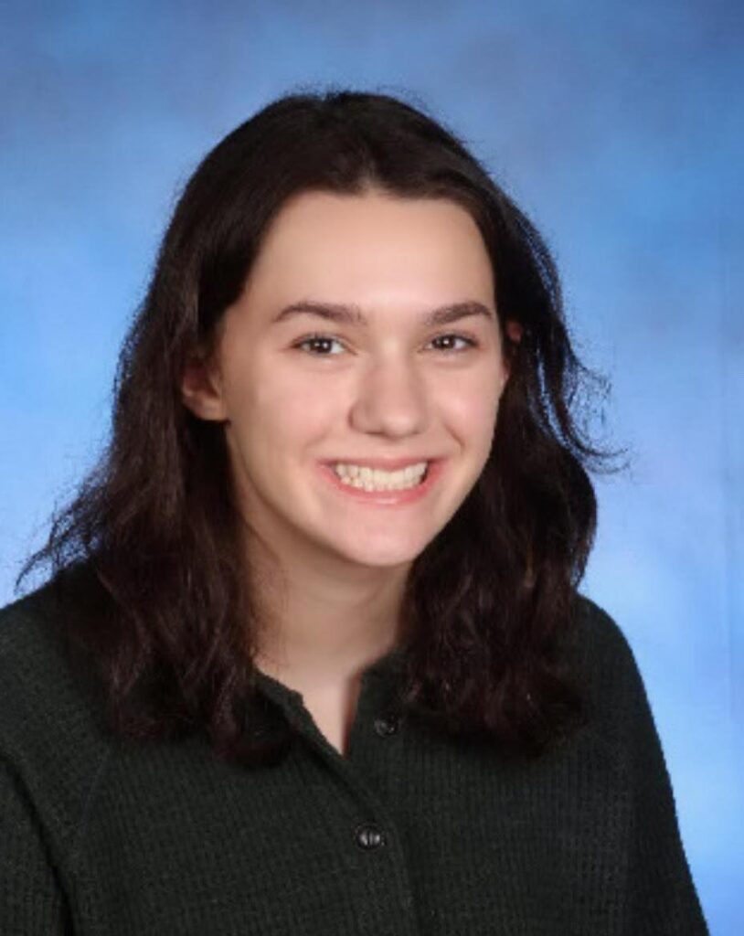 Caitlin Yantsos Caitlin Yantsos