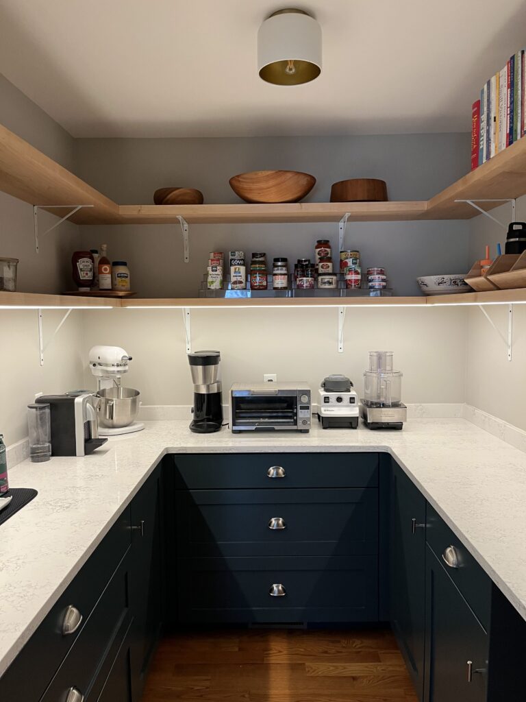Lauren-Saltman-professional-organizer-updates-butlers-pantry-Newfields-NH